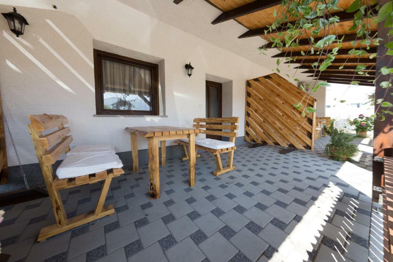 Studio Apartments Plitvice Lacus Korenica Exterior photo